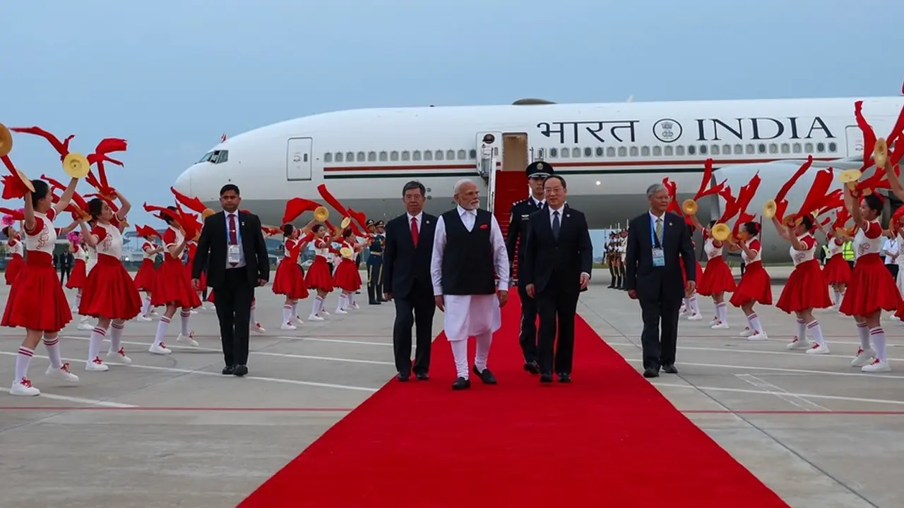সাত বছর পর চীন সফরে গেলেন নরেন্দ্র মোদি