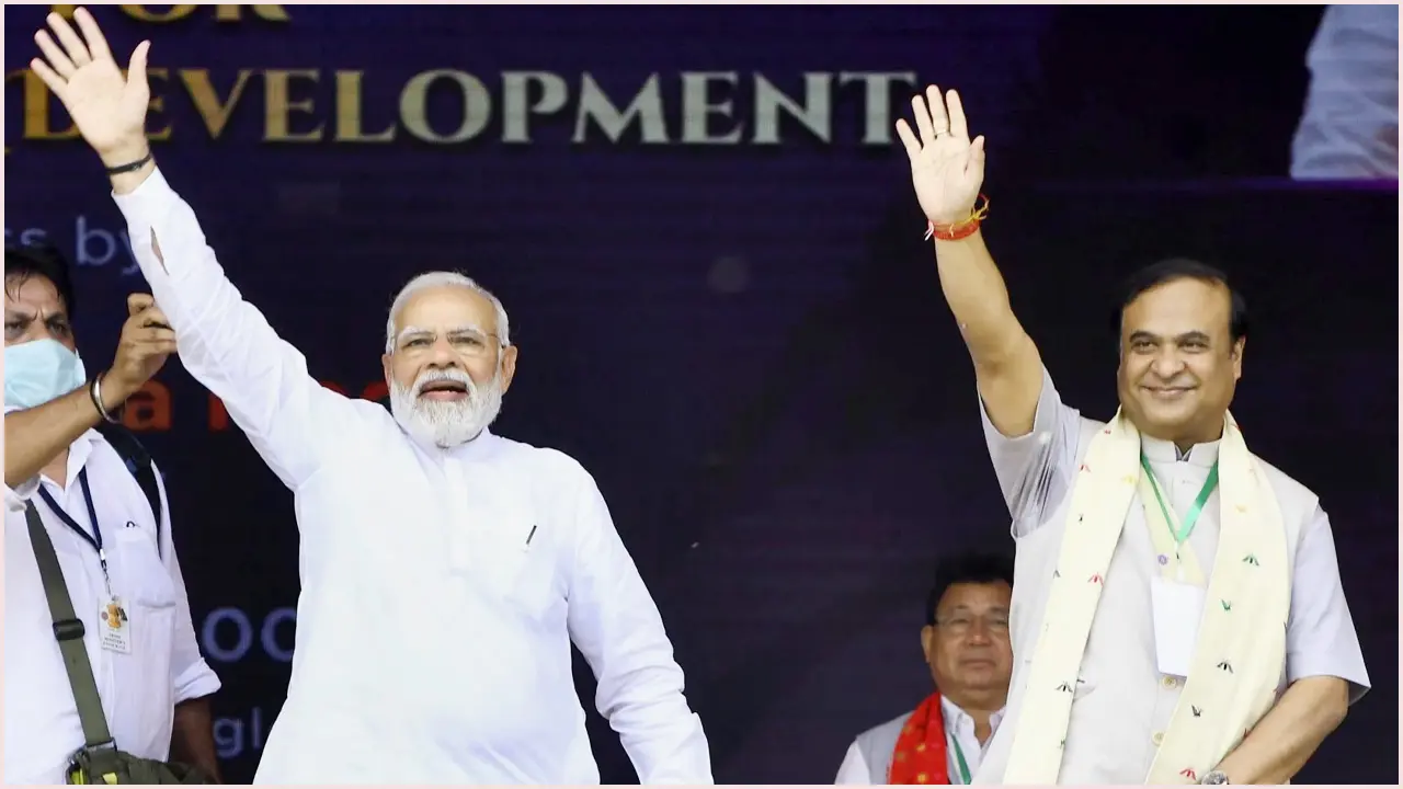 বাংলাদেশ সীমান্তঘেঁষা এলাকায় আদিবাসীদের অস্ত্রের লাইসেন্স দিচ্ছে ভারত