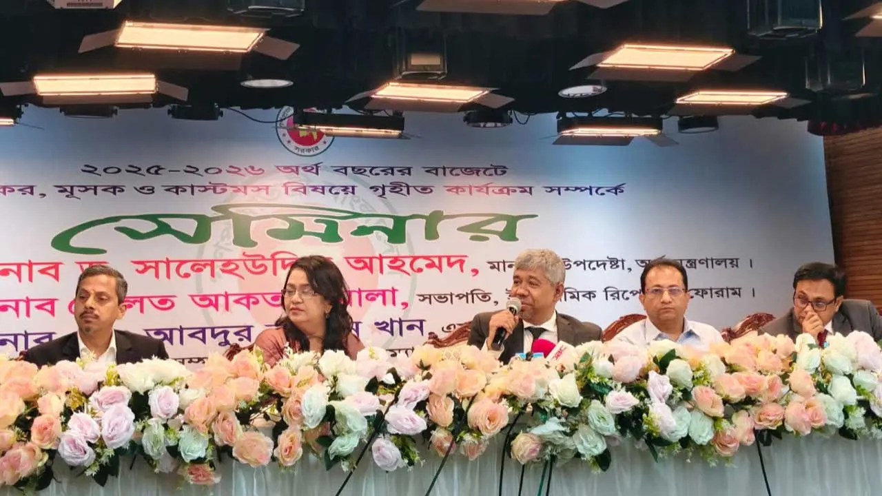 কর ছাড়ে গ্রামীণ ব্যাংক আলাদা ট্রিটমেন্ট পায়নি, দাবি এনবিআর চেয়ারম্যানের