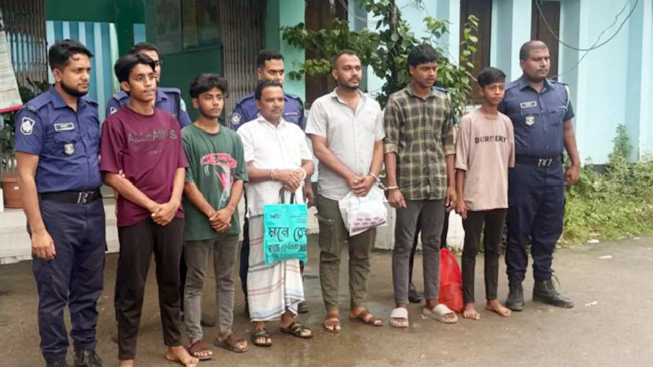 নোয়াখালীতে ছাত্রলীগের ৬ নেতাকর্মী কারাগারে