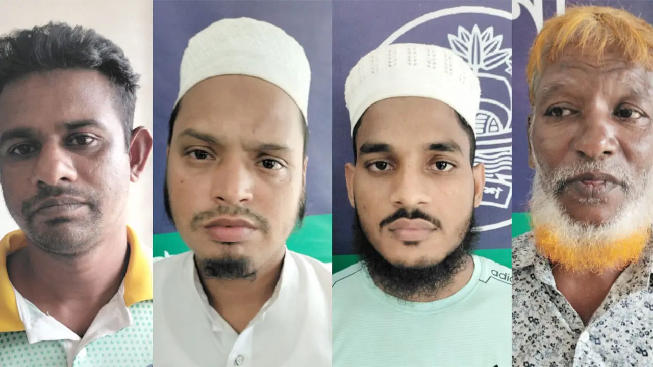 শেখ মুজিবের জন্য দোয়া, ইমাম-মুয়াজ্জিনসহ কারাগারে ৪