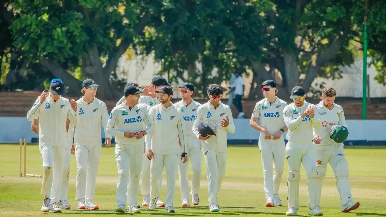 লড়াই করতেই পারলো না জিম্বাবুয়ে, রেকর্ড জয় নিউজিল্যান্ডের