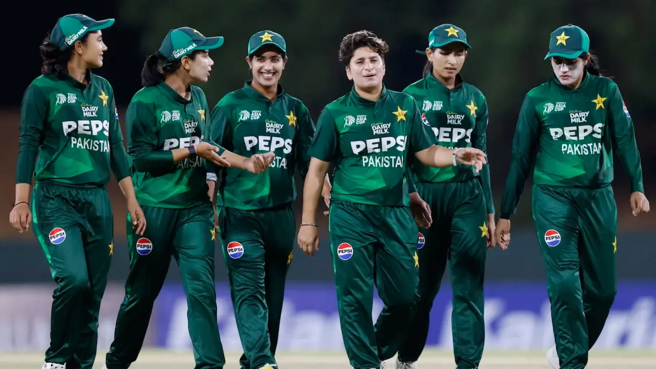 পাকিস্তানি ক্রিকেটারদের বেতন বাড়ল ৫০ শতাংশ