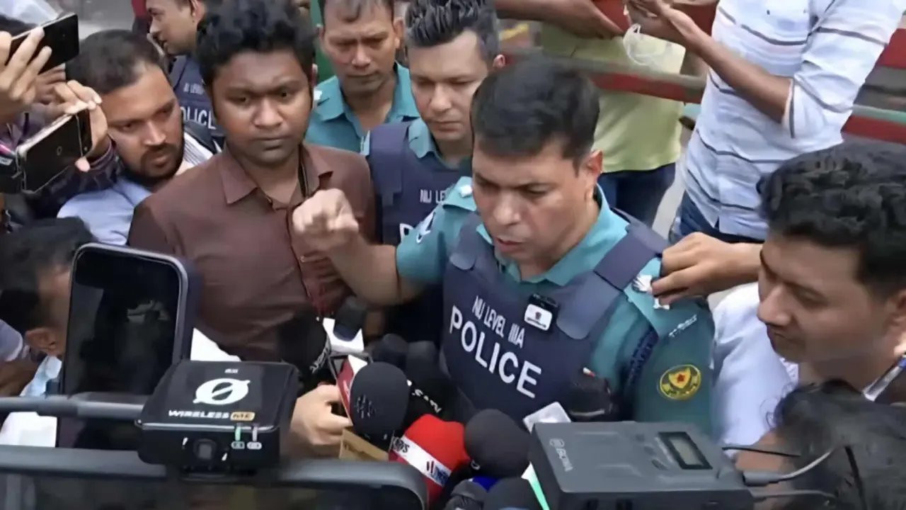 ঢাকা কলেজ ও সিটি কলেজের শিক্ষার্থীদের সংঘর্ষ, যা বলছে পুলিশ