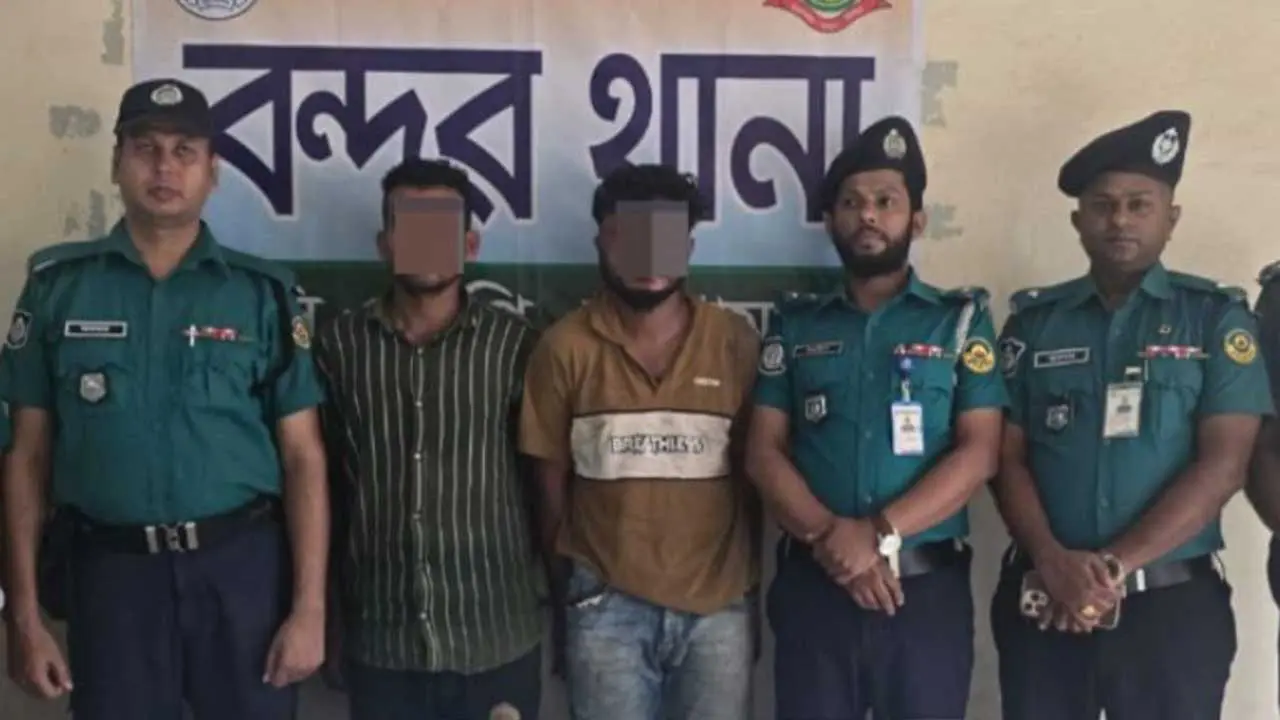 চট্টগ্রামে পুলিশের ওপর হামলার অভিযোগে যুবলীগ নেতাসহ গ্রেপ্তার ২