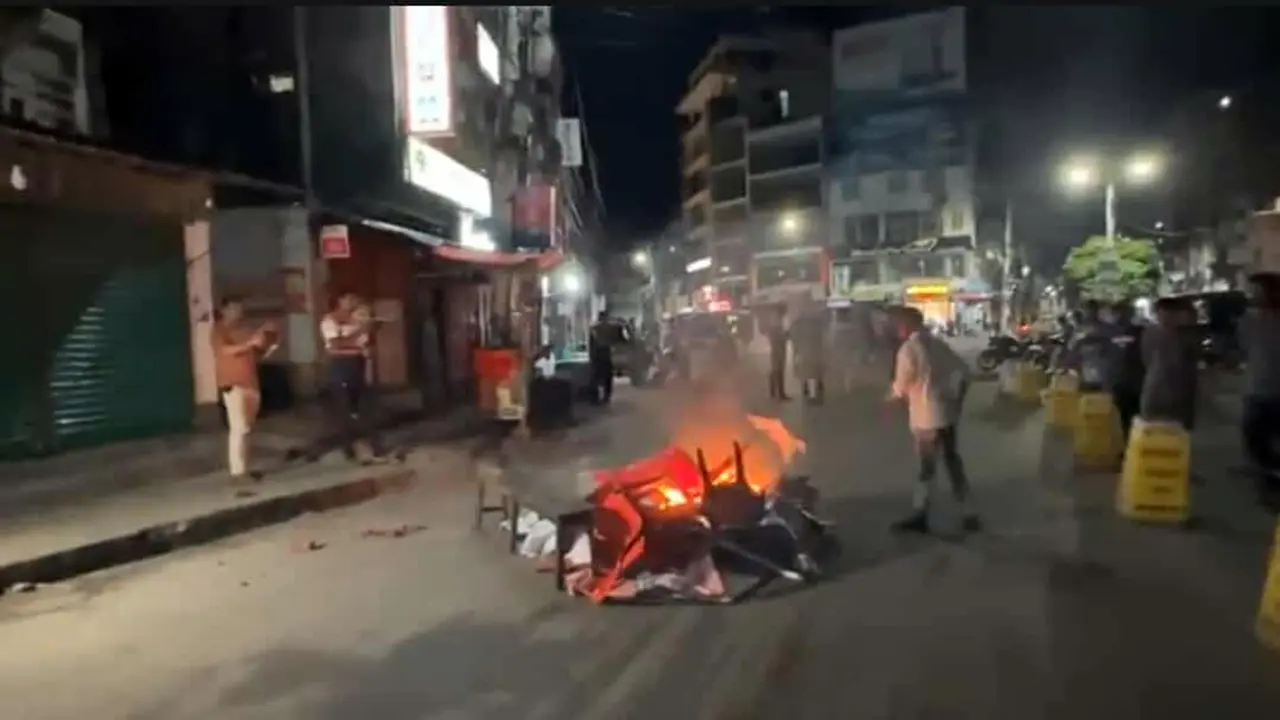 রাজশাহীতে জাতীয় পার্টির কার্যালয়ে হামলা