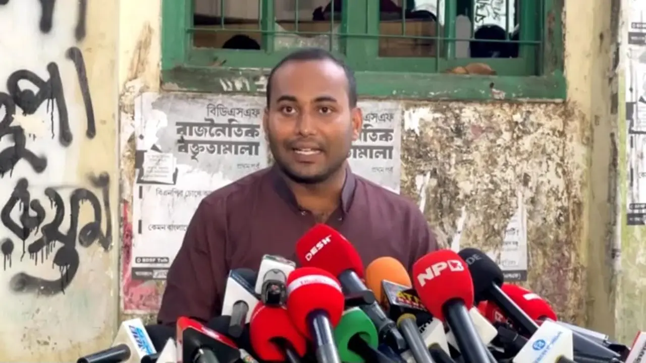 ইশতেহার হলো প্রেমিকাকে দেওয়া প্রেমিকের মিথ্যা প্রতিশ্রুতি: মহিউদ্দিন রনি