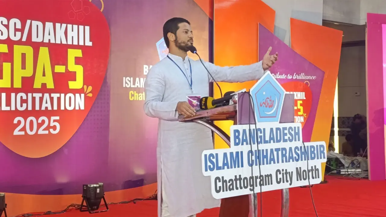 আক্রমণাত্মক বক্তব্যে নষ্ট হচ্ছে জুলাই ঐক্য : শিবির সভাপতি