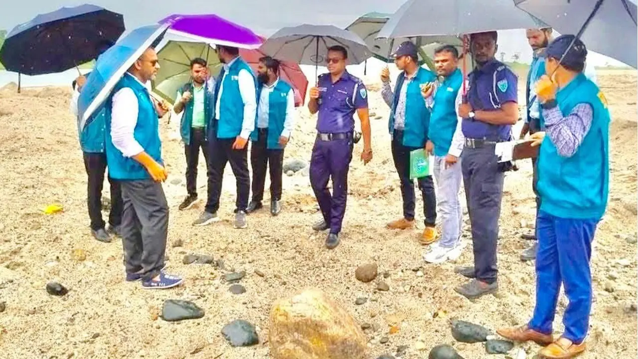 সাদাপাথর লুটে জড়িতদের বিরুদ্ধে ব্যবস্থা নেবে দুদক