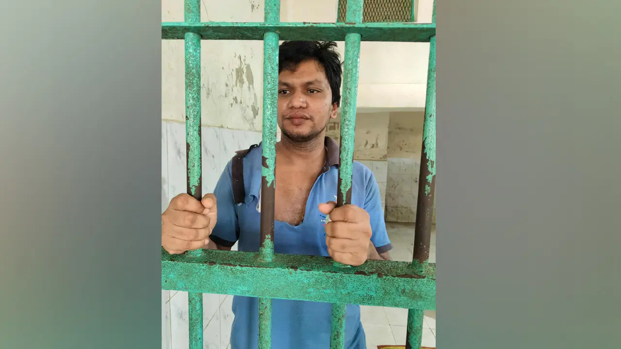 ডাকসু ভিপি প্রার্থী জালাল হত্যাচেষ্টা মামলায় গ্রেপ্তার