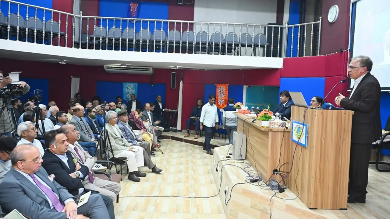 চব্বিশের গণআন্দোলন সমাজে নৈতিক জাগরণ দিয়েছে : ড. ইফতেখারুজ্জামান
