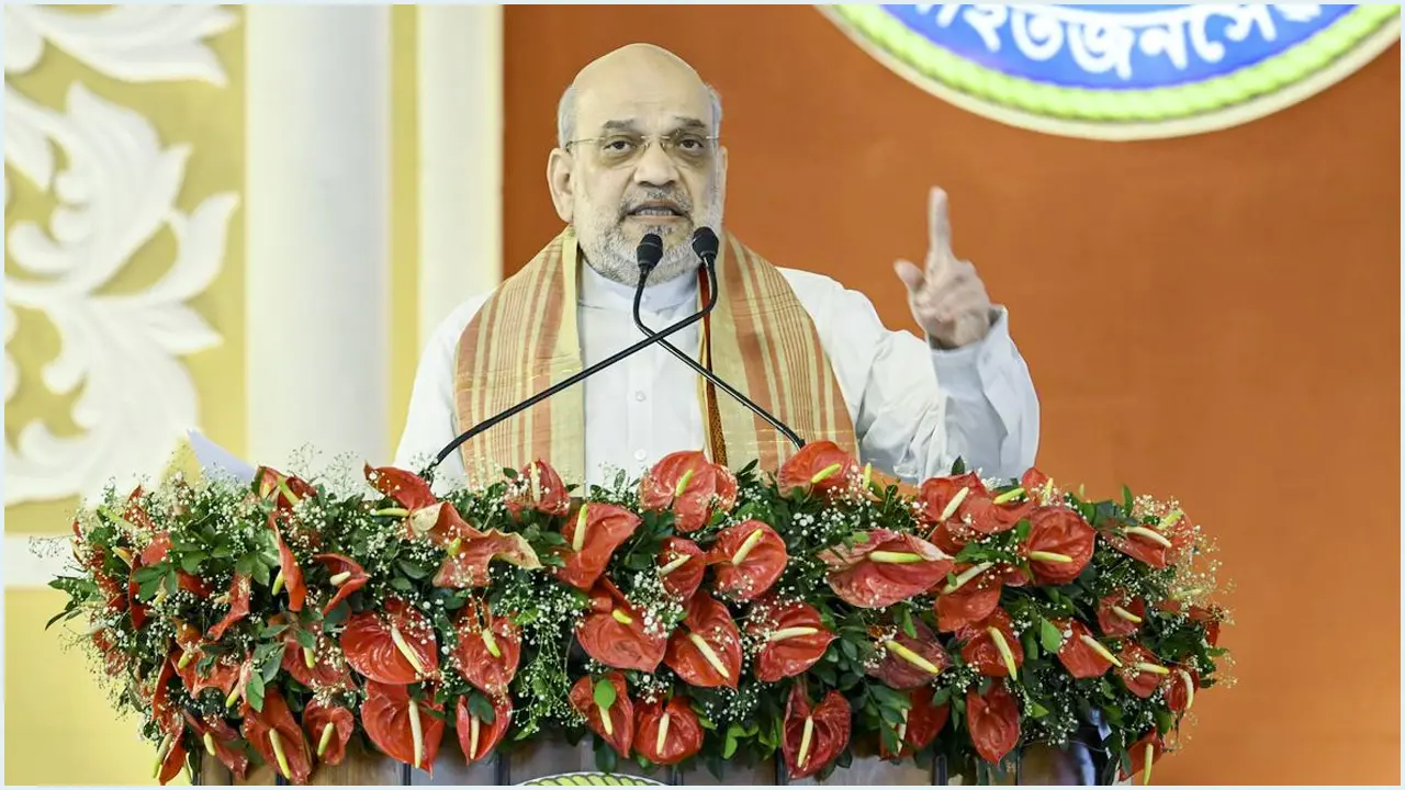 অনুপ্রবেশকে ইস্যু করে পশ্চিমবঙ্গে জিততে চান অমিত শাহ