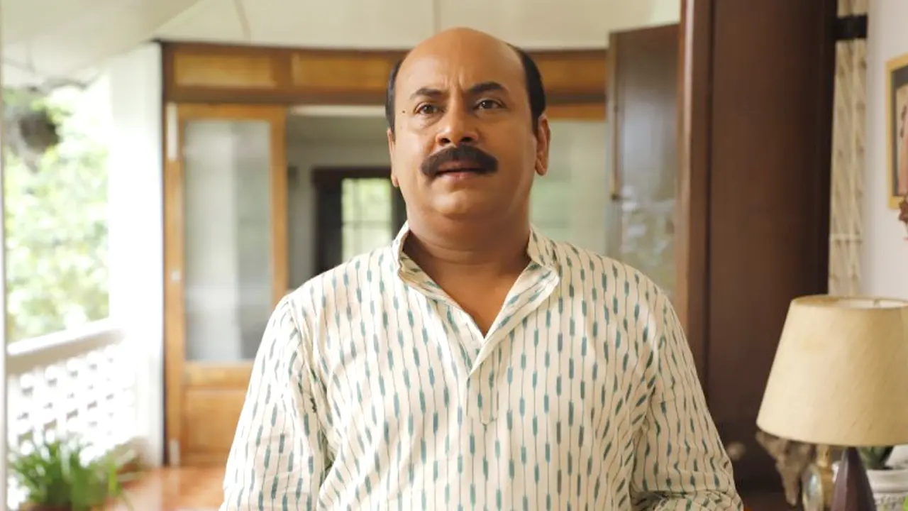 বাস দুর্ঘটনার শিকার ‘একেন বাবু’ খ্যাত অভিনেতা