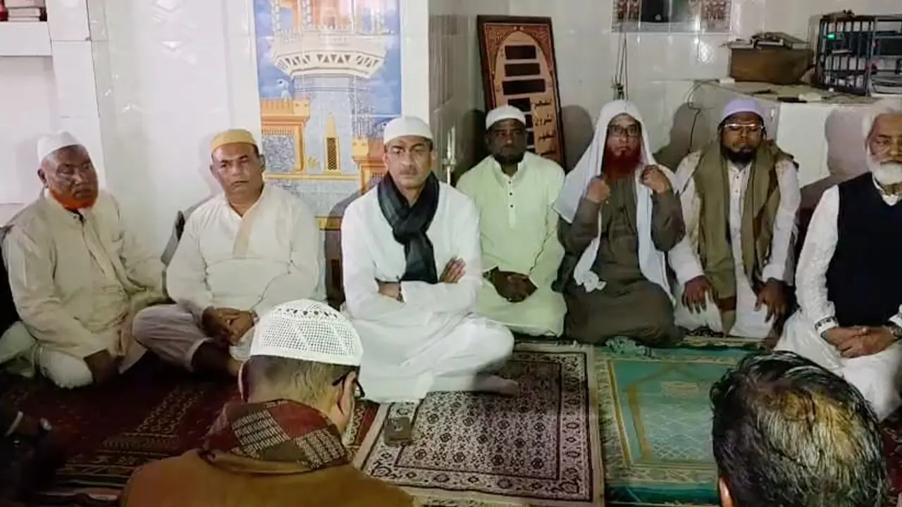 নির্বাচন পেছাতে বিএনপি নেতার বাড়িতে আগুন দেওয়া হয়েছে : এ্যানি