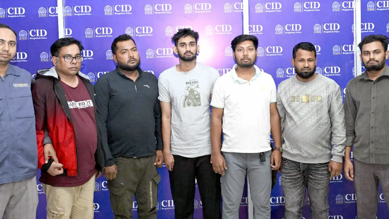 বনানীতে স্পা সেন্টারের আড়ালে মানবপাচার : অপ্রাপ্তবয়স্কসহ ১২ নারী উদ্ধার