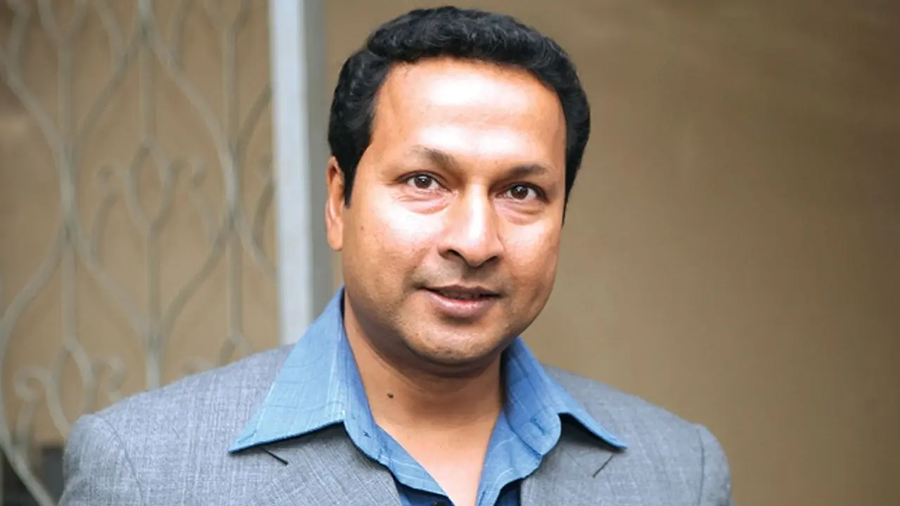 মাইকের সামনে বেশি কিছু বলতে পারি না : বাপ্পারাজ