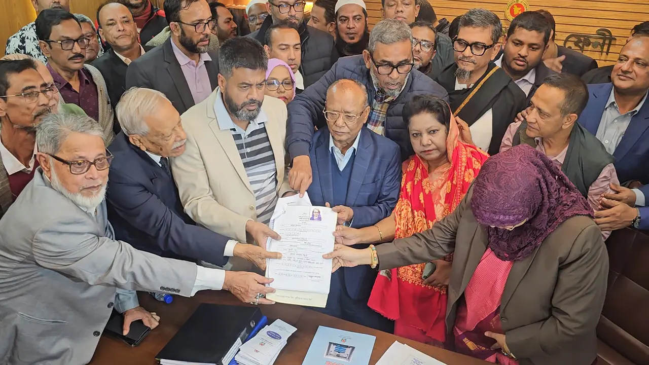 ফেনীতে খালেদা জিয়ার পক্ষে মনোনয়নপত্র জমা