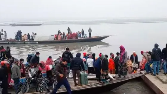 ১৬ ঘণ্টা পর উদ্ধার হলো মাঝ নদীতে আটকে থাকা বরযাত্রীবাহী নৌকা