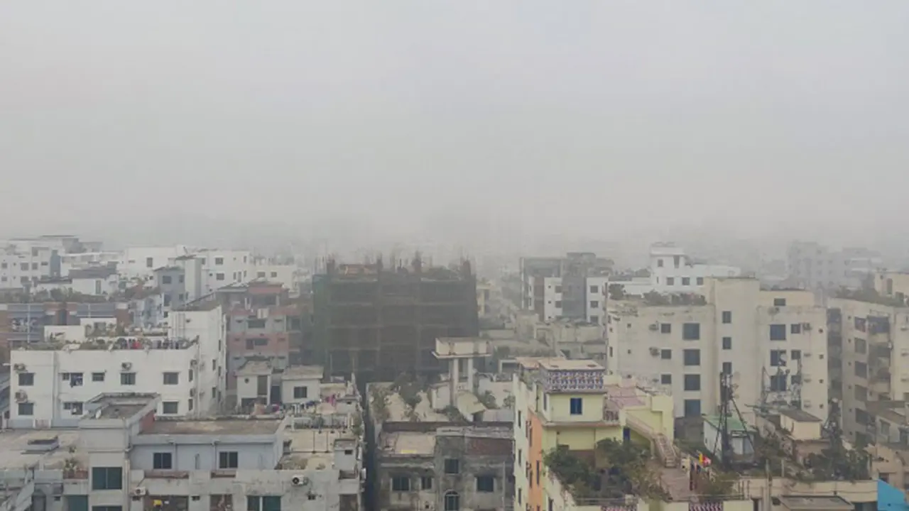 ঢাকায় শুষ্ক থাকবে আবহাওয়া, কমতে পারে তাপমাত্রা