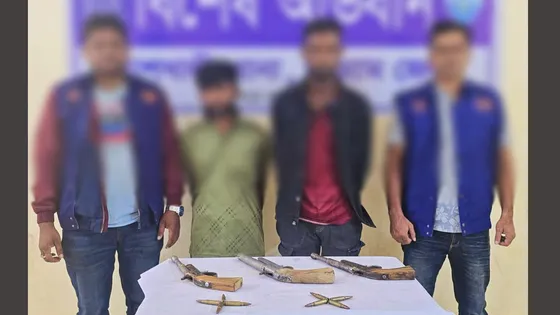 চট্টগ্রামে আগ্নেয়াস্ত্র-গুলিসহ দুইজন গ্রেপ্তার