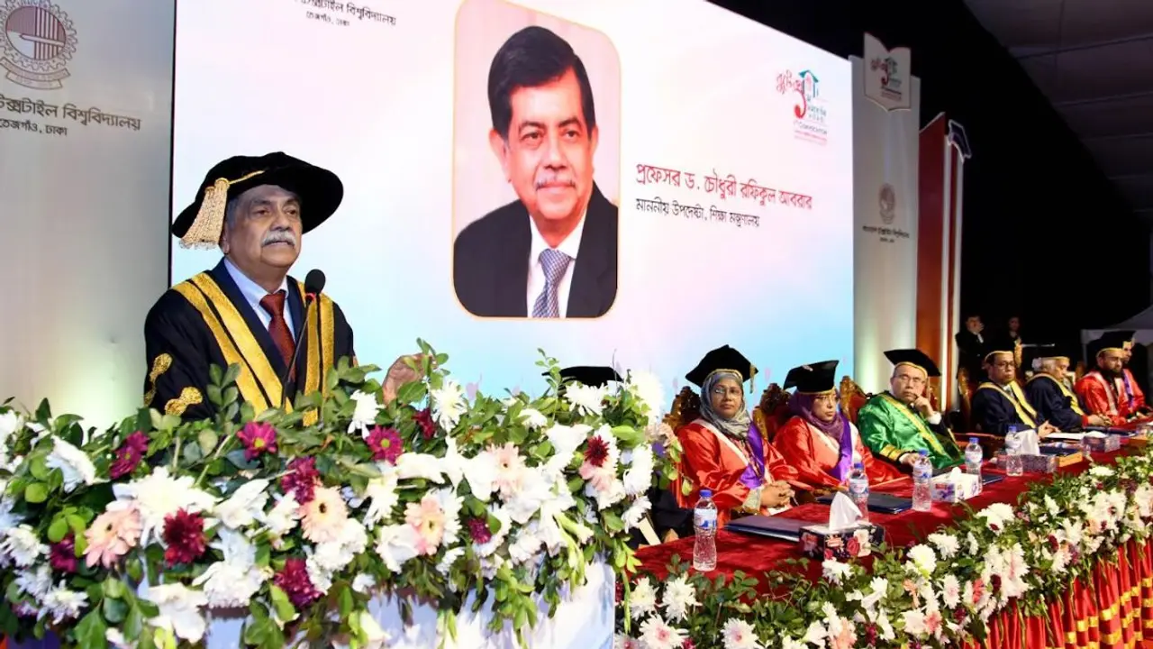 তরুণ প্রকৌশলীদের উদ্ভাবনী সমাধান দিতে হবে : শিক্ষা উপদেষ্টা