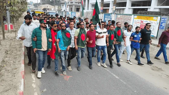 ঢাকার পথে গাইবান্ধা বিএনপির ১০ হাজার নেতাকর্মী