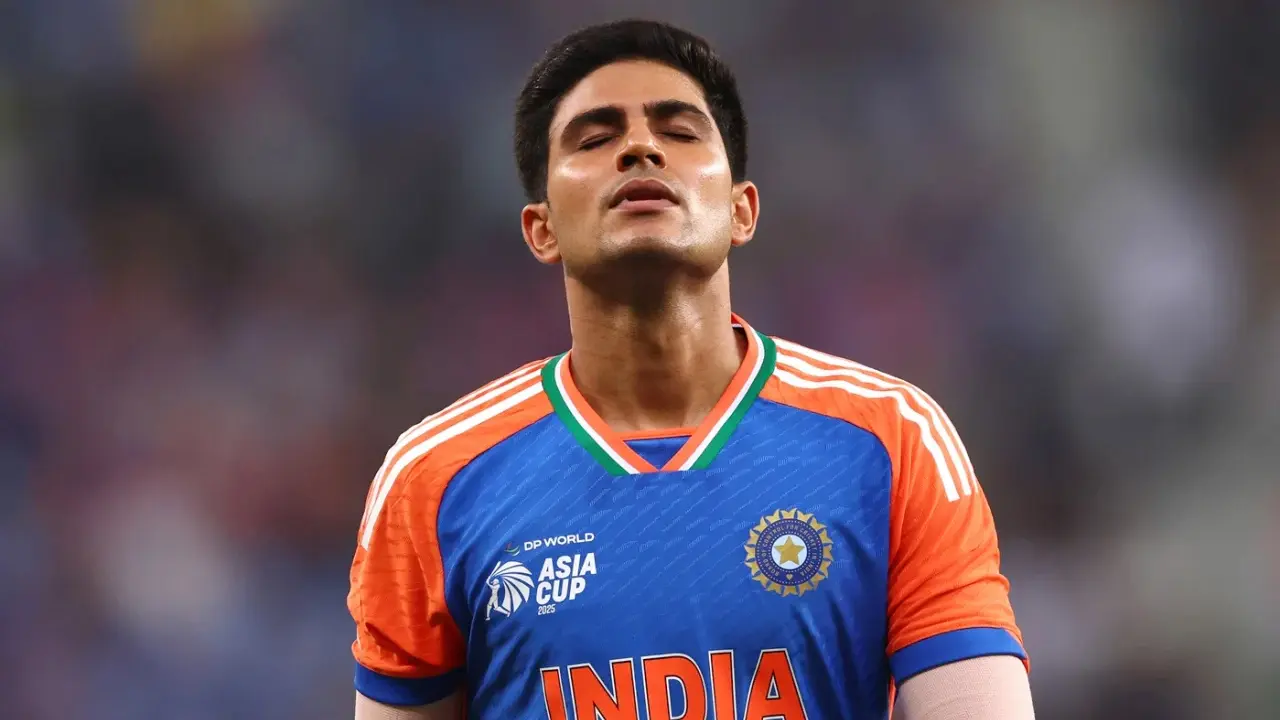 চমক রেখে টি-টোয়েন্টি বিশ্বকাপের স্কোয়াড ঘোষণা ভারতের, বাদ গিল