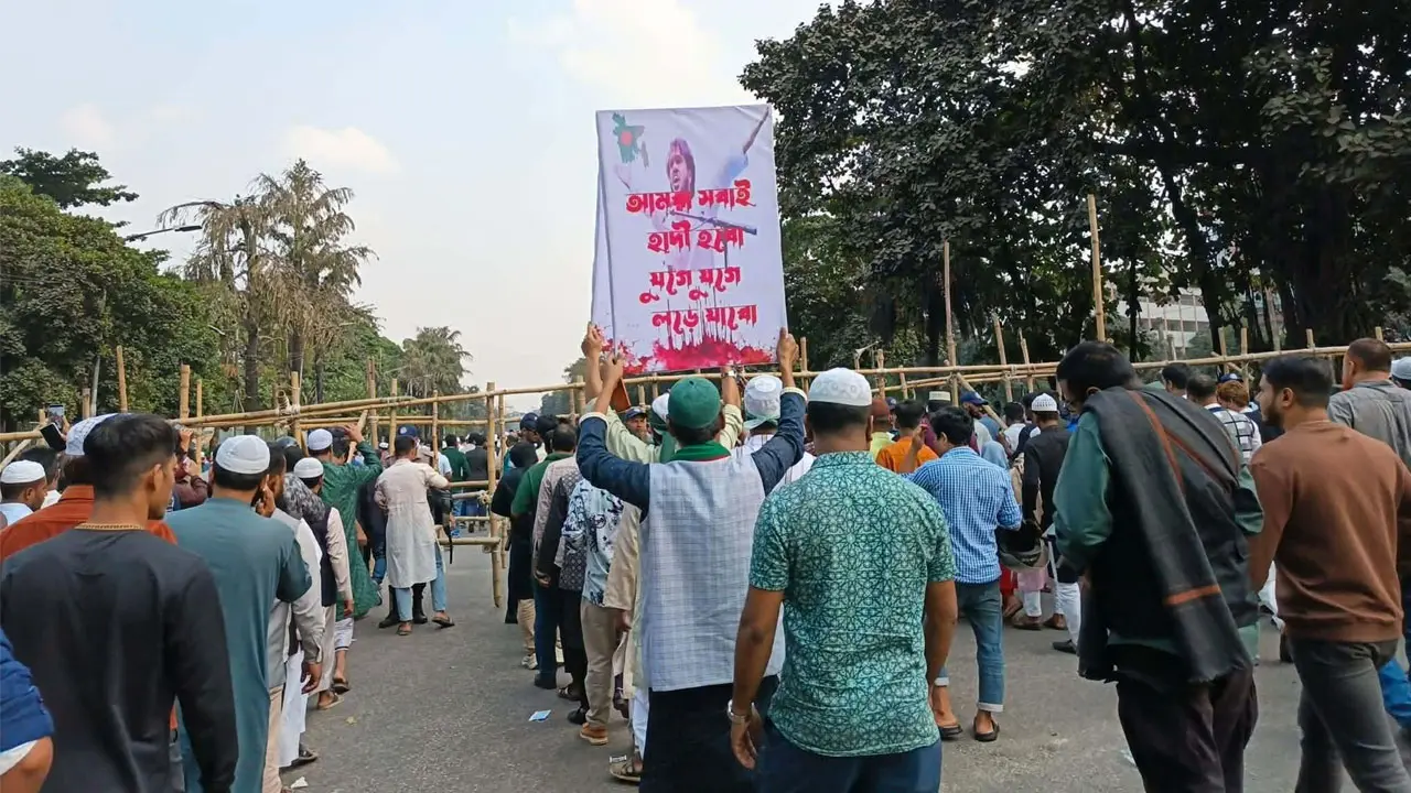 আমার ভাই হত্যার বিচার যেন এই বাংলার জমিনে দেখতে পাই