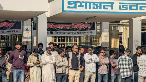 ইবিতে প্রতীকী মরদেহ নিয়ে সাজিদ হত্যার বিচার দাবি