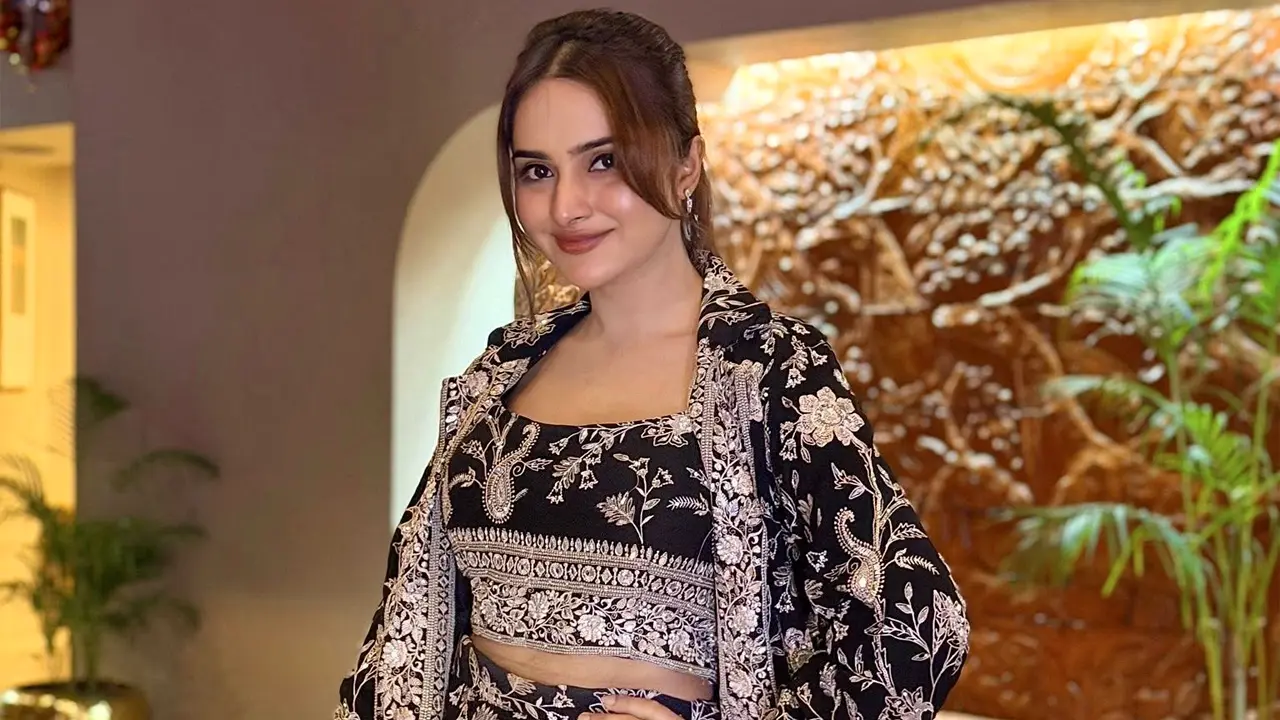 ‘পর্দায় মেহরিন হলেও বাস্তবে আমি কেয়া পায়েল’