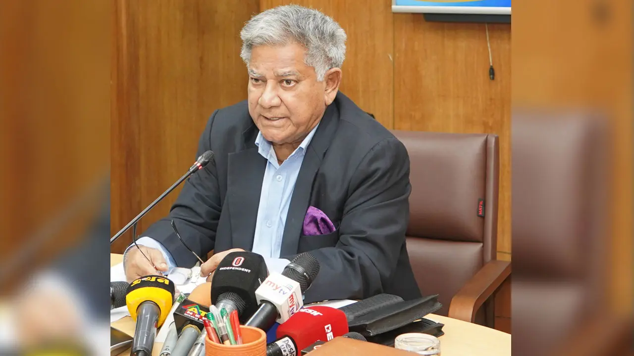 চট্টগ্রাম বন্দরে প্রতিটি জায়গায় চাঁদাবাজি, প্রতিদিন ওঠে দুই-আড়াই কোটি