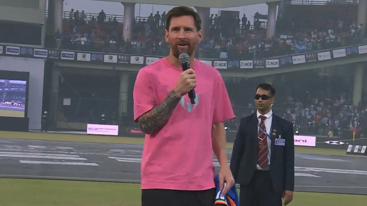 আবেগঘন বার্তায় মেসির ভারত সফর শেষ