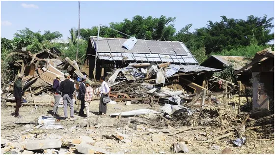 মিয়ানমারে বিমান হামলায় নিহত অন্তত ১৮