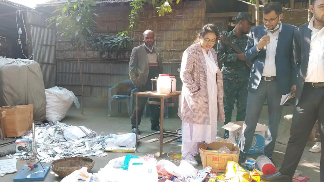 ময়দা দিয়ে তৈরি করা হয় নকল ওষুধ