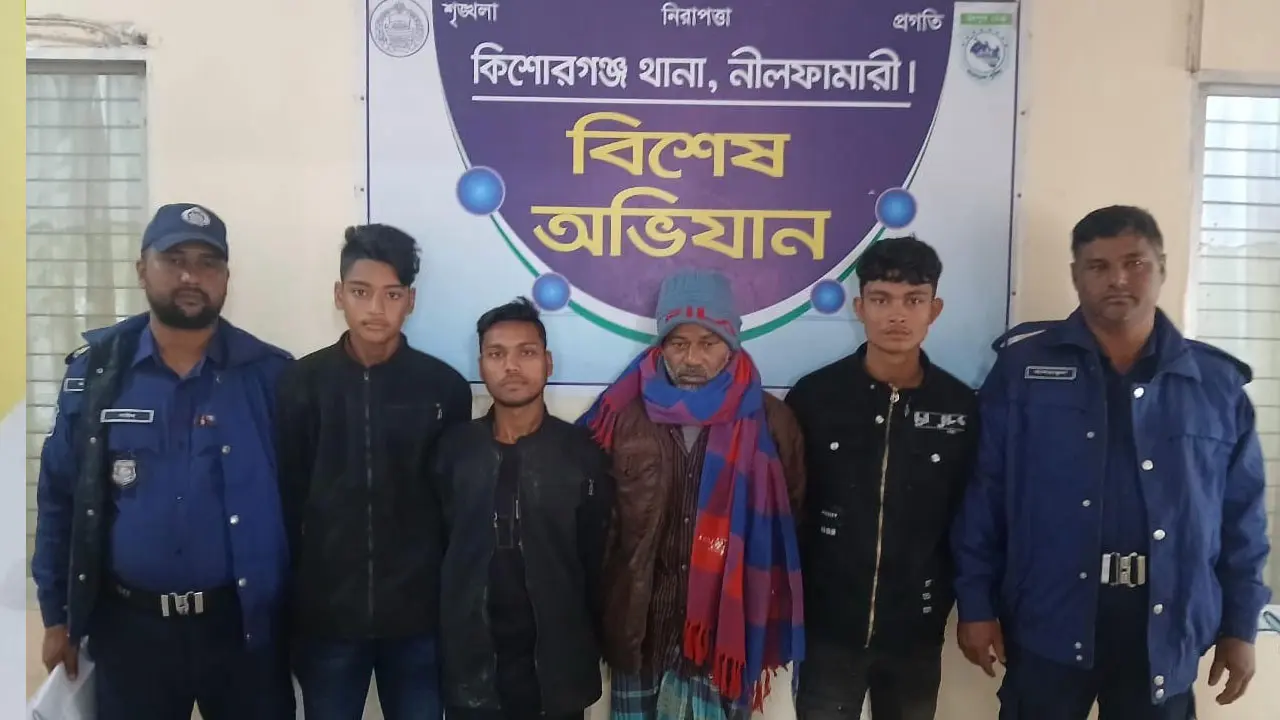 স্কুল শিক্ষার্থীকে অপহরণ, গ্রেপ্তার ৩