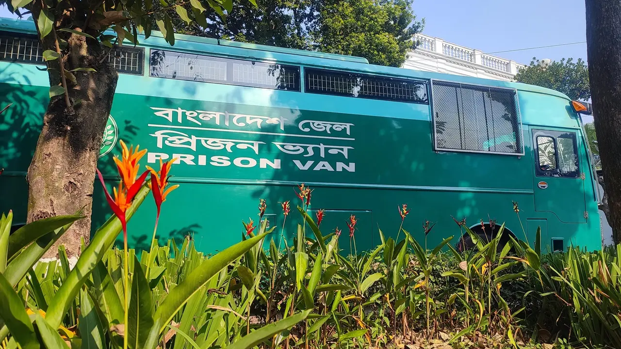 ‘আমরা নিরপরাধ, এ আদালতে ইনসাফ পাব’