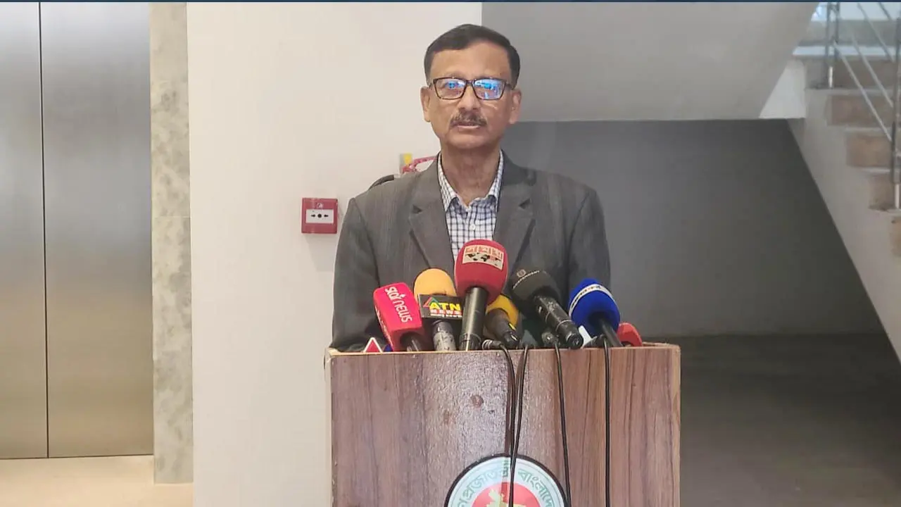 শেখ হাসিনাকে ফেরাতে ভারতের ইতিবাচক সাড়া নেই : পররাষ্ট্র উপদেষ্টা