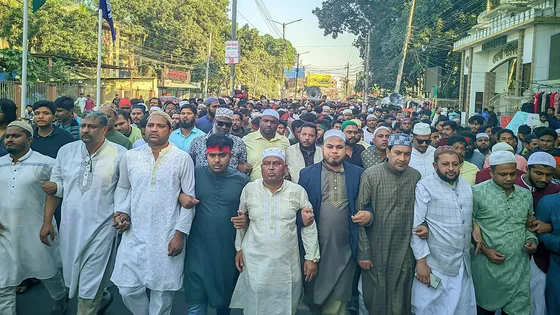 ওসমান হাদিকে হত্যার প্রতিবাদে রংপুরে বিক্ষোভ ও শোক র‌্যালি