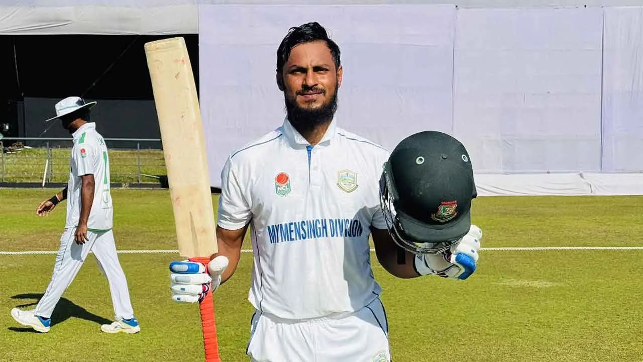 টেলএন্ডারে নেমেও মাত্র ৭ ইনিংসে সর্বোচ্চ ছক্কার রেকর্ড