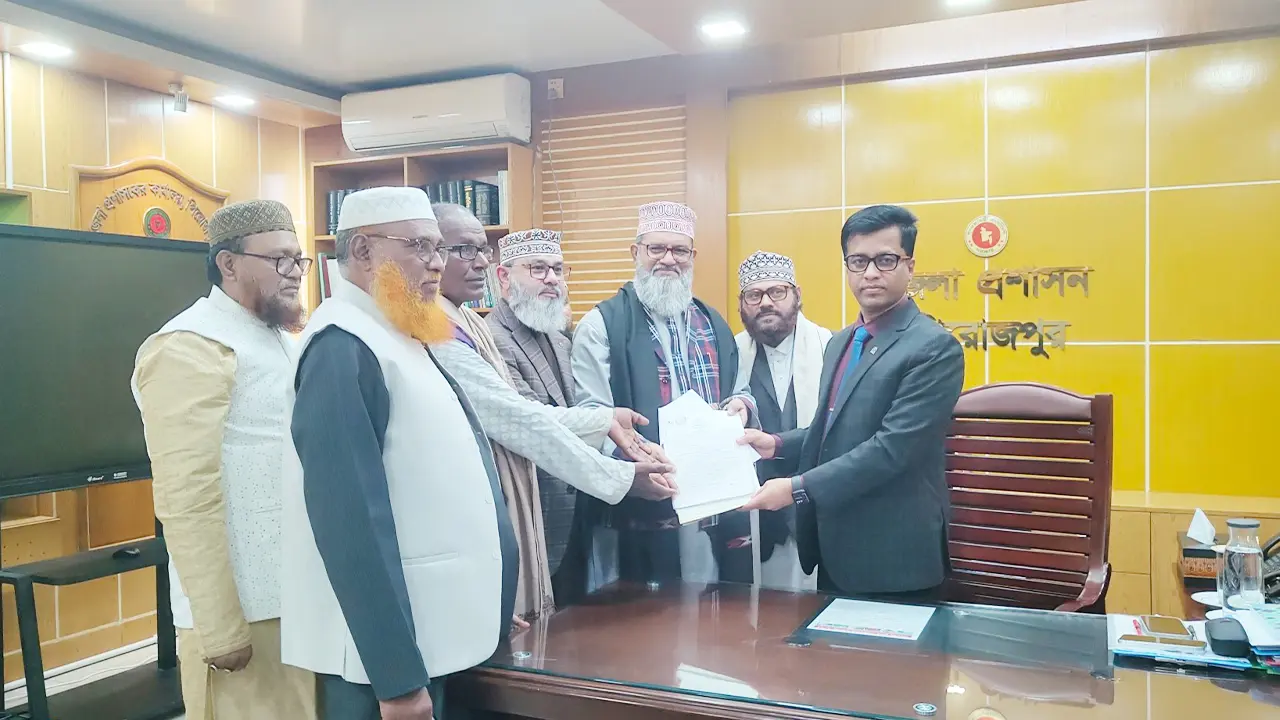 জামায়াতের প্রার্থী হিসেবে মনোনয়নপত্র জমা দিলেন সাঈদীর দুই ছেলে