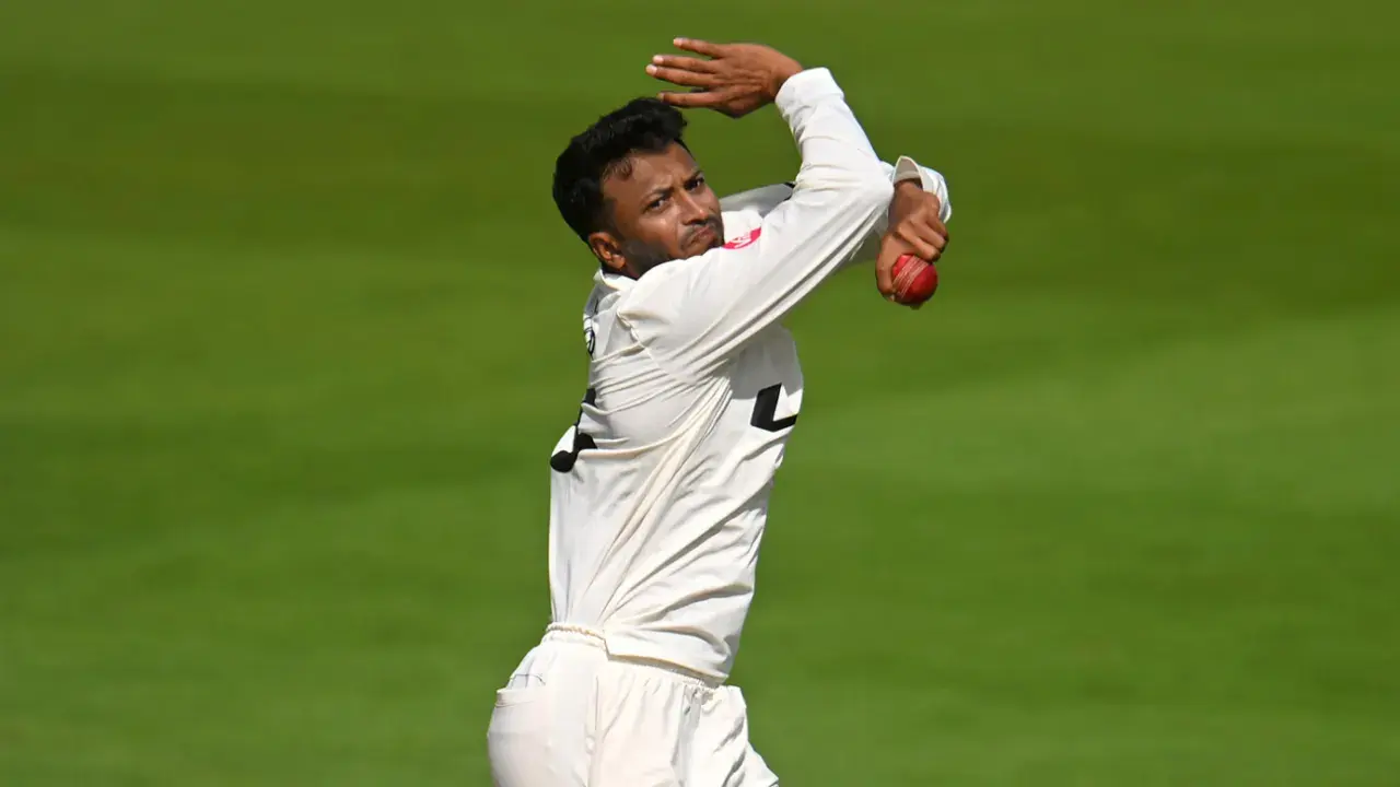অবৈধ বোলিং অ্যাকশন নিয়ে সাকিব, ‘কিছুটা ইচ্ছাকৃত ছিল’