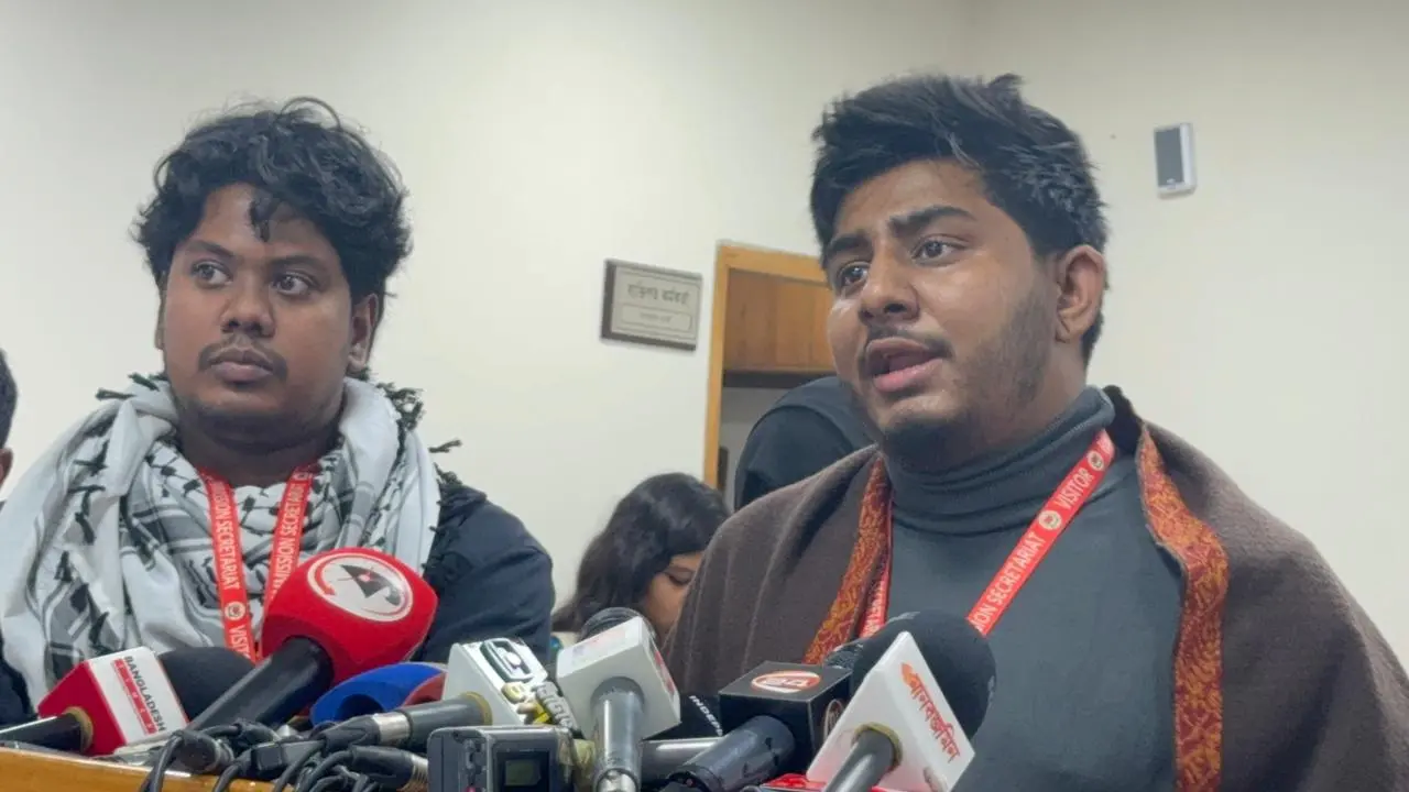 ‘ডামি’ নির্বাচনের প্রার্থীরা যেন ভোটে লড়তে না পারে, ইসিকে লিগ্যাল নোটিশ