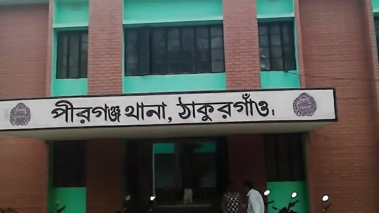 পরকীয়ার অভিযোগে শালিসে মারধর, স্বামীও নেয়নি ঘরে, পরে মিলল গৃহবধূর মরদেহ