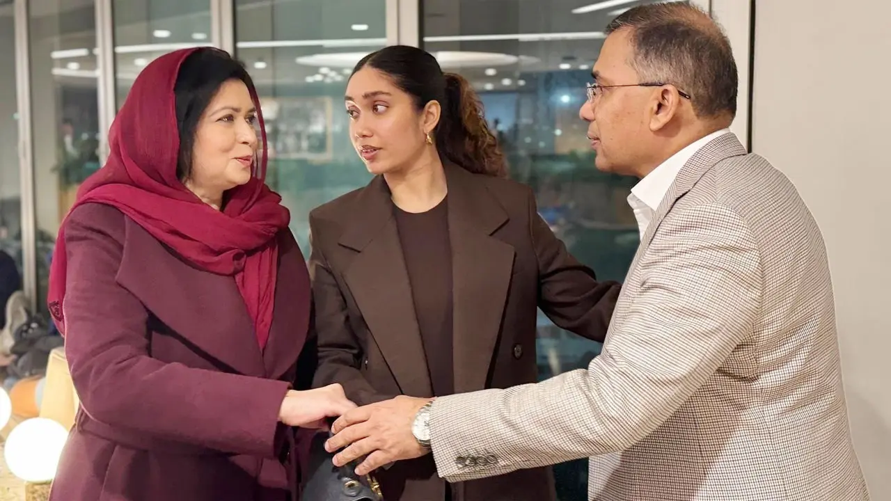 দেশের পথে তারেক রহমান