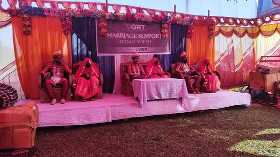 ঠাকুরগাঁওয়ে একই মঞ্চে তিন তরুণের বিয়ে নিয়ে চলছে আলোচনা