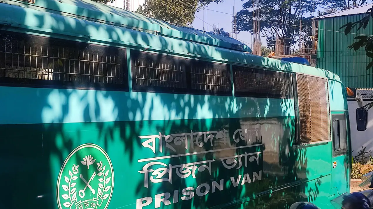 সেনা কর্মকর্তাসহ ১৭ জনের বিরুদ্ধে অভিযোগ গঠনের আদেশ আজ