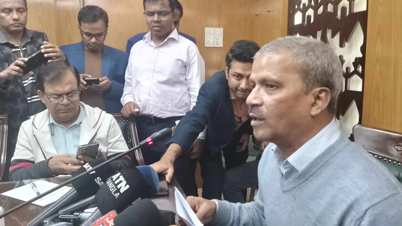 সাড়ে ১৬ হাজার ‘গায়েবি’ মামলা প্রত্যাহার হচ্ছে : আসিফ নজরুল