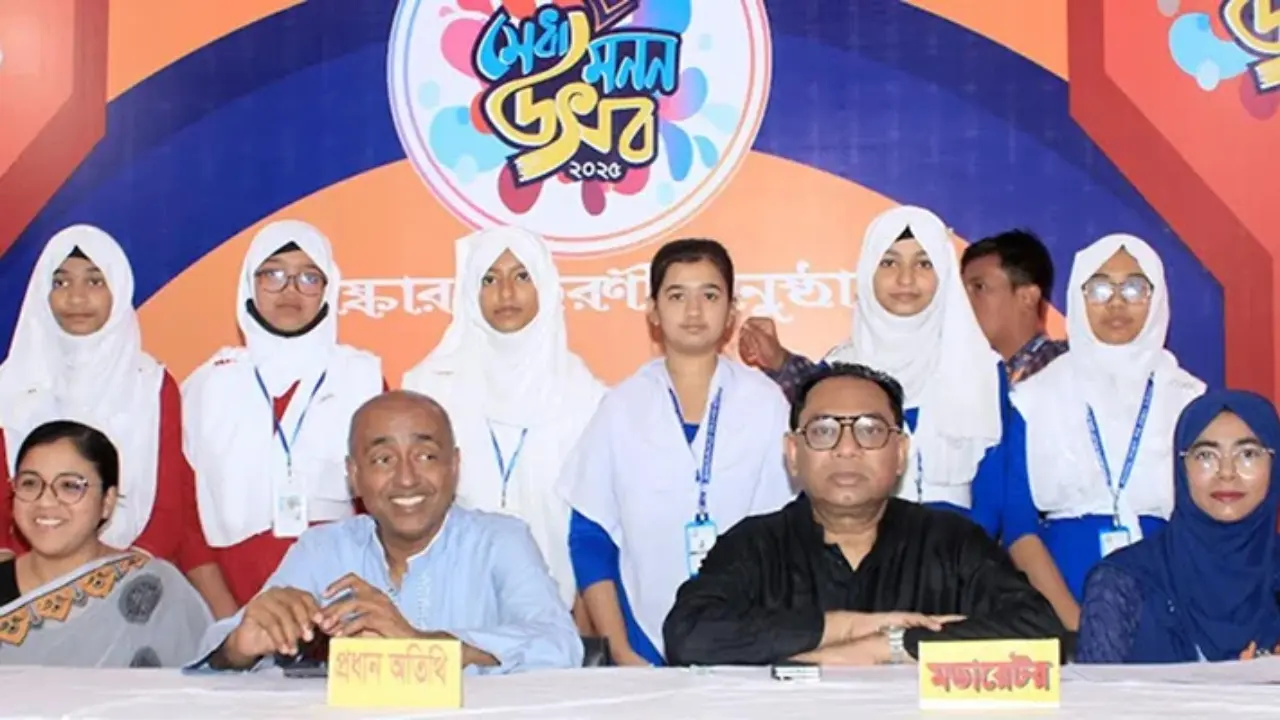জুলাই বিপ্লব যেন ভূলুণ্ঠিত না হয় সবাইকে ঐক্যবদ্ধ থাকার আহ্বান