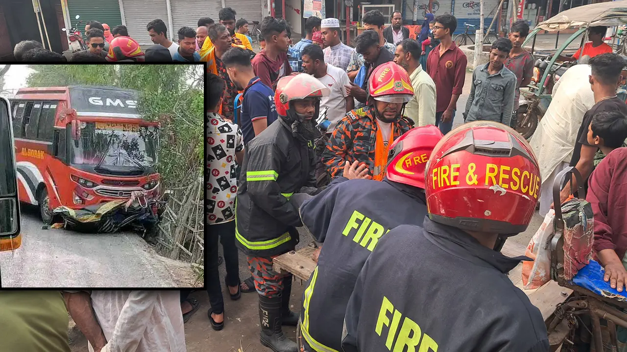 বাসের ধাক্কায় ইজিবাইকের চালকসহ নিহত ২