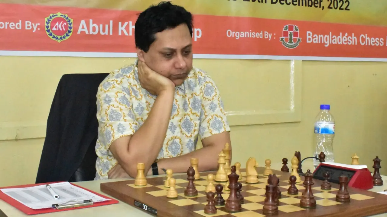 ‘প্রবাসী’ হলেন গ্র্যান্ডমাস্টার রাজীব